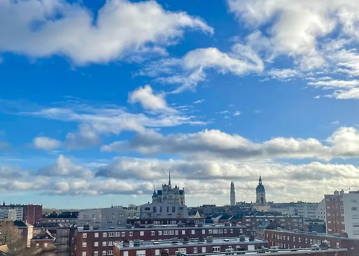 Lägenhet Cozy With Parking And Panoramic Views!